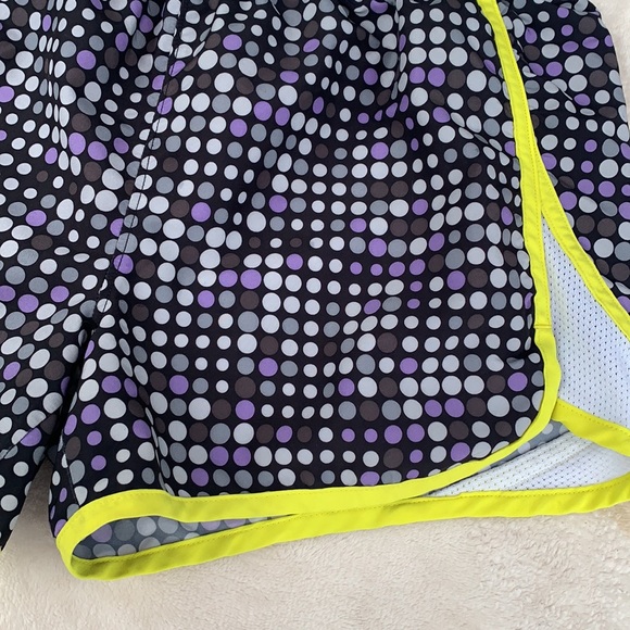 Under Armour YLG Loose Heat Gear Shorts Polkadot & Bright Yellow EUC - Picture 3 of 8
